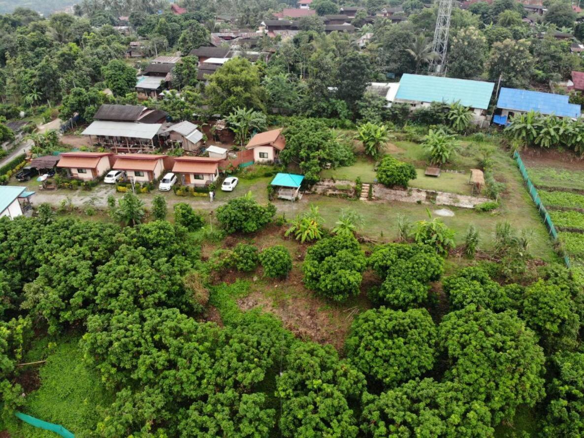 Phu Chaem House Hotel Мае Чаем Екстериор снимка