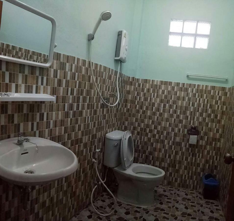 Phu Chaem House Hotel Мае Чаем Екстериор снимка